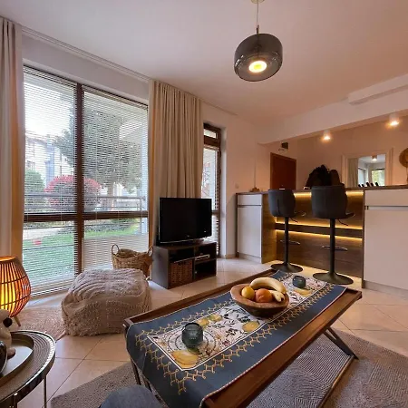 아파트 Luxury Sea Nest Next Marina Dinevi *